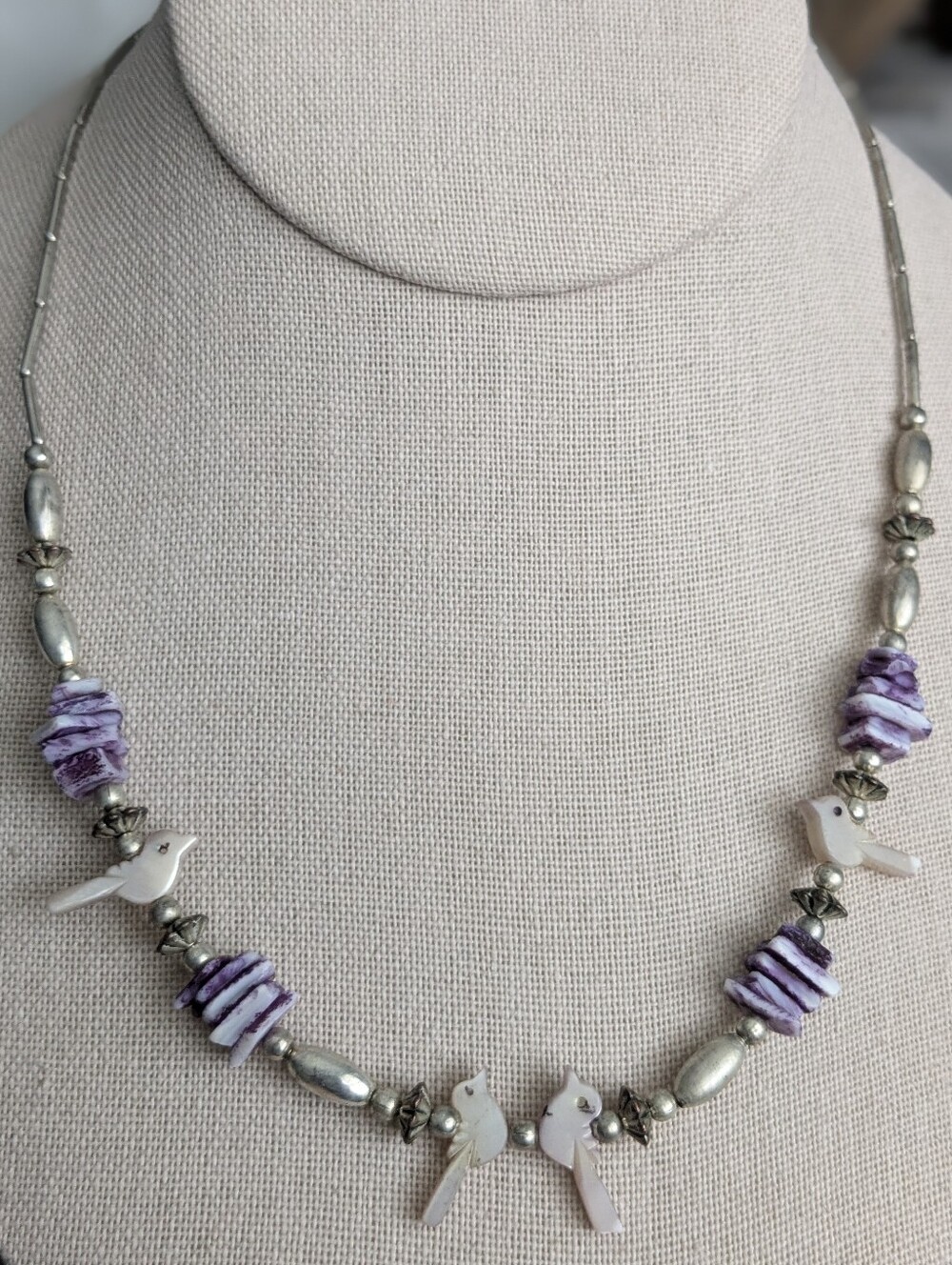 Vintage Purple Dyed Shell Bird Necklace Silver Tone Beads Barrel Clasp 18"